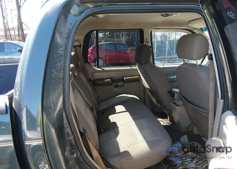 2004 Ford Explorer Sport Trac Adrenalin/Xls/Xlt from USA, damaged, VIN 1FMZU67K54UC30178